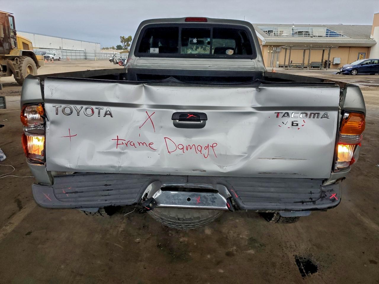 2004 TOYOTA TACOMA XTRACAB PRERUNNER photo 6