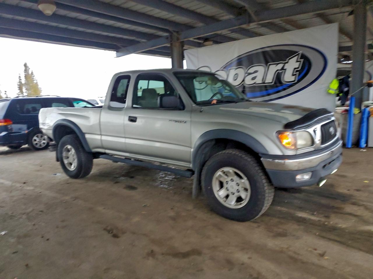 2004 TOYOTA TACOMA XTRACAB PRERUNNER photo 4