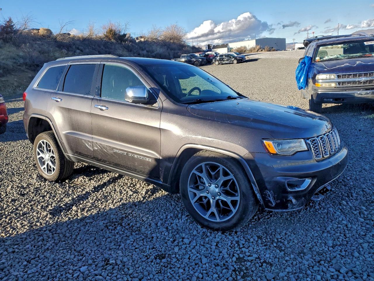 2019 JEEP GRAND CHEROKEE OVERLAND photo 4