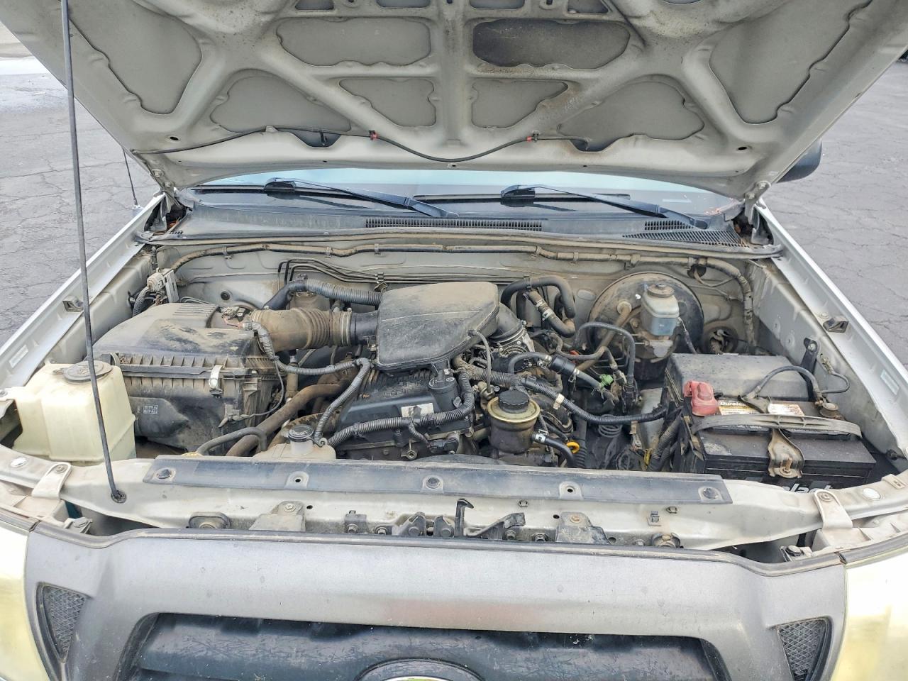 2005 TOYOTA TACOMA photo 11
