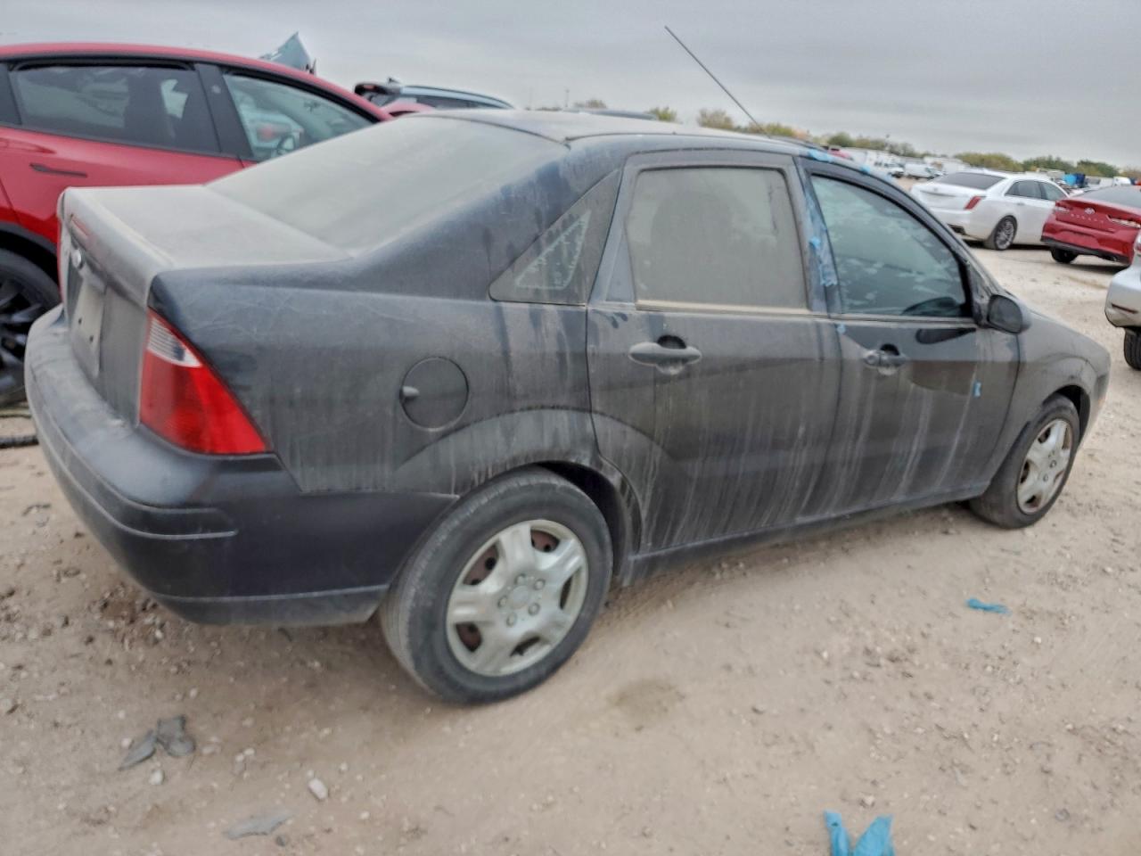 2007 FORD FOCUS ZX4 photo 3