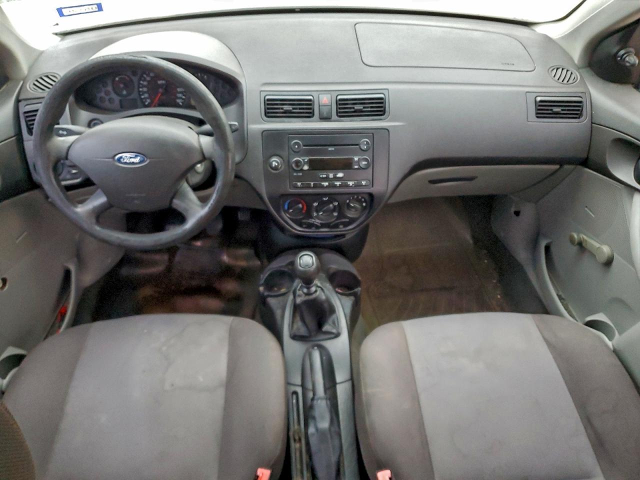 2007 FORD FOCUS ZX4 photo 8