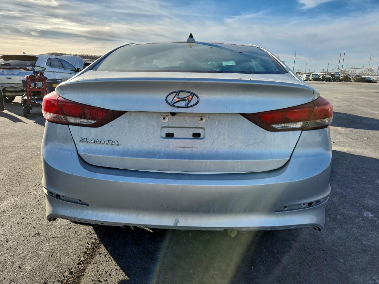 2018 HYUNDAI ELANTRA SEL photo 6