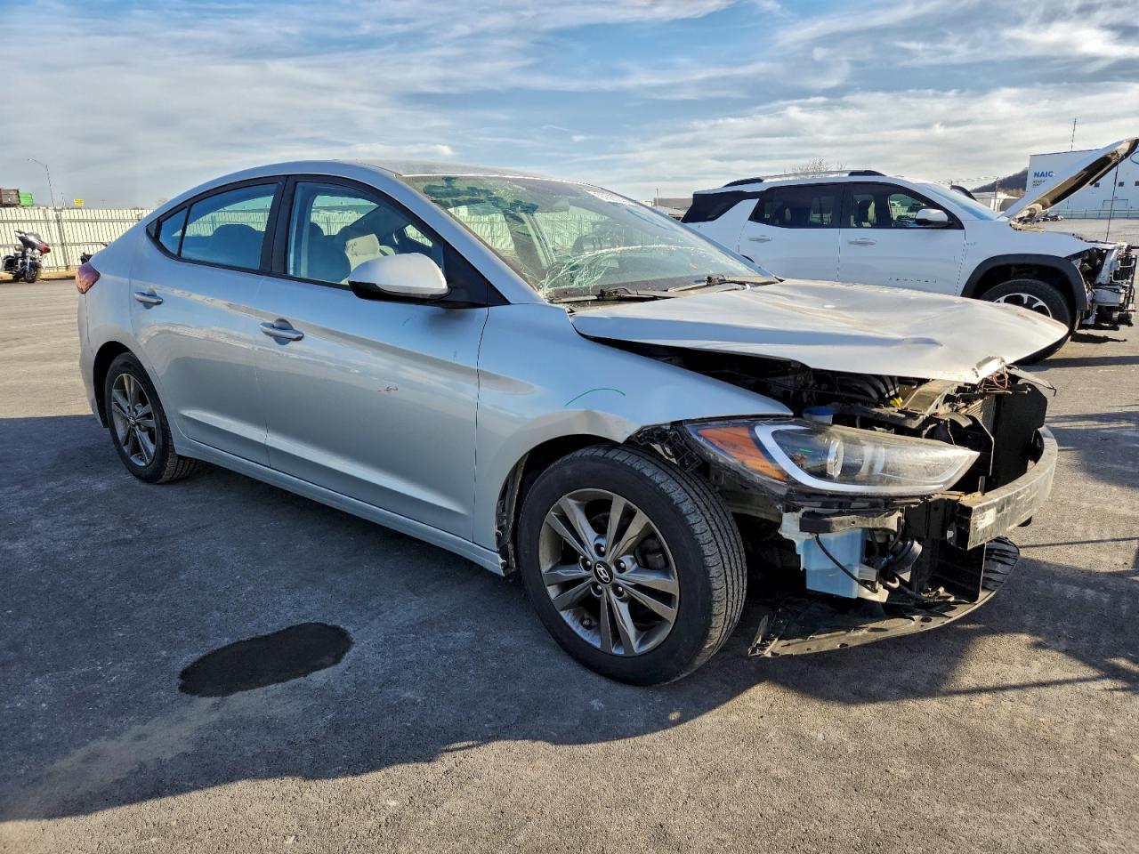 2018 HYUNDAI ELANTRA SEL photo 4