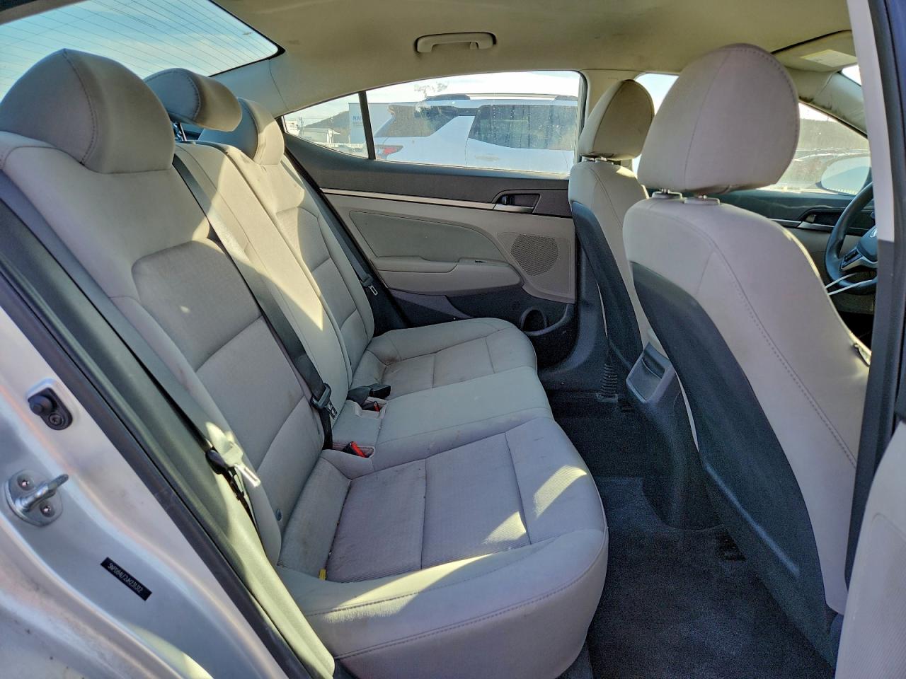 2018 HYUNDAI ELANTRA SEL photo 10