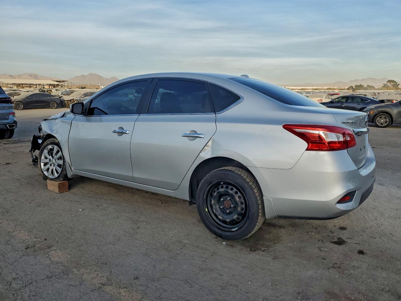 2016 NISSAN SENTRA S photo 2