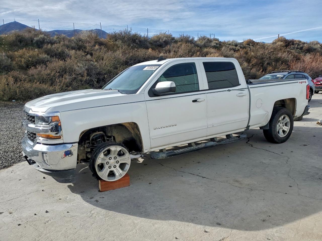 2017 CHEVROLET SILVERADO