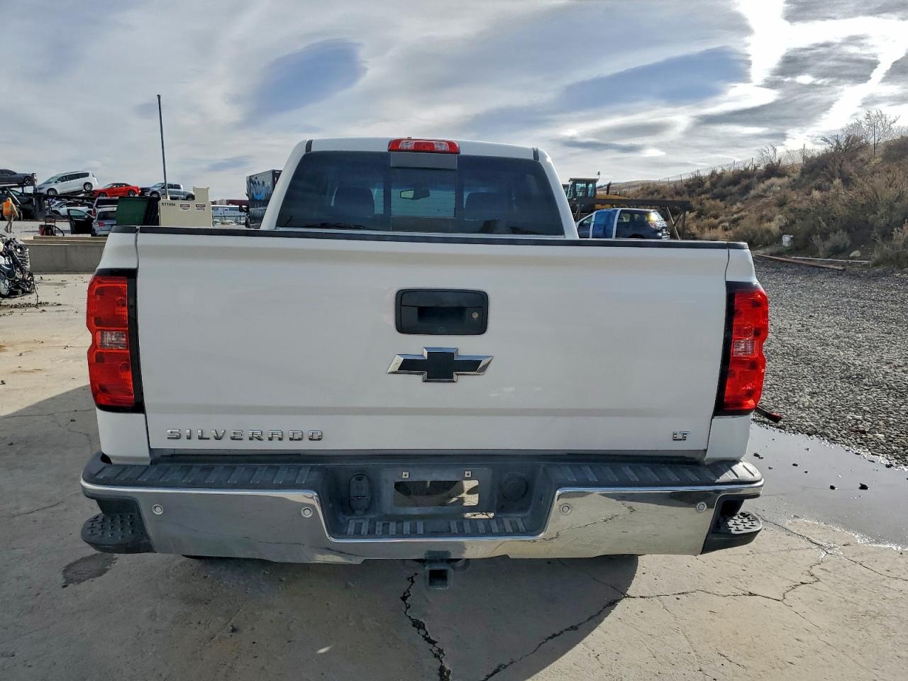 2017 CHEVROLET SILVERADO K1500 LT photo 6