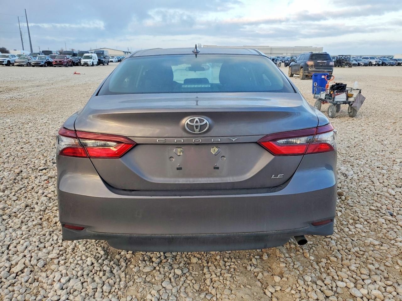2024 TOYOTA CAMRY LE photo 6