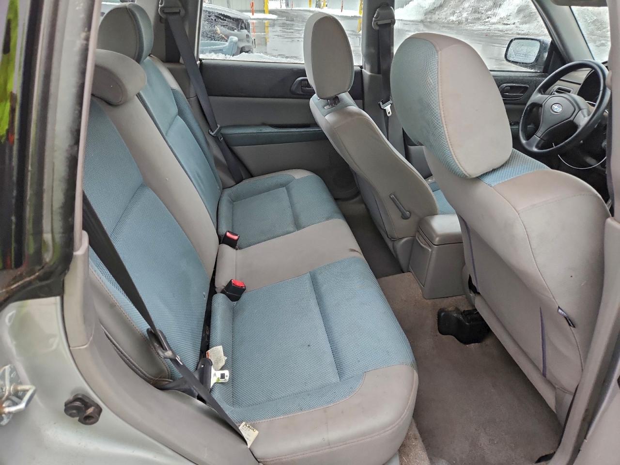 2005 SUBARU FORESTER 2.5X photo 10