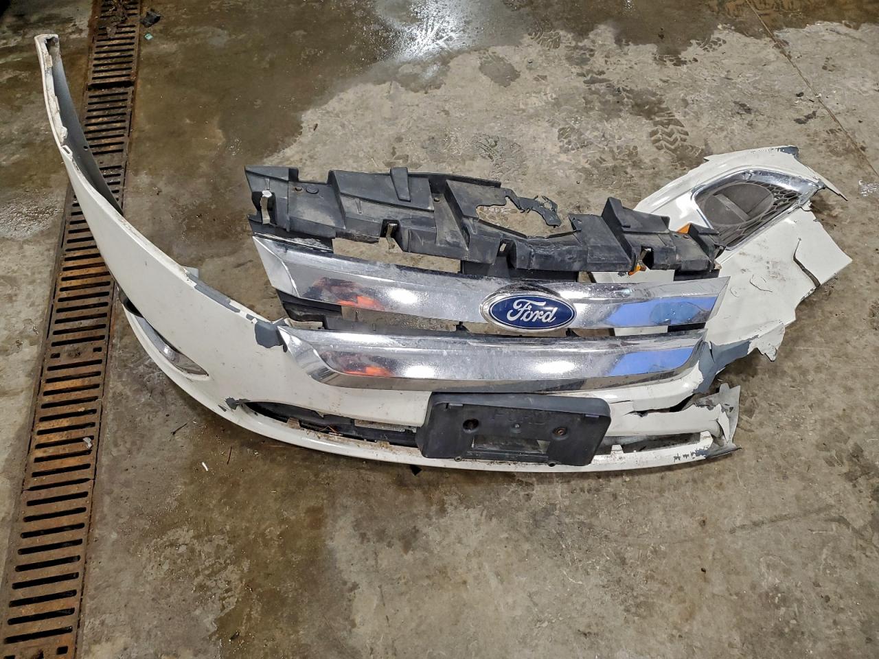 2011 FORD FUSION SEL photo 12