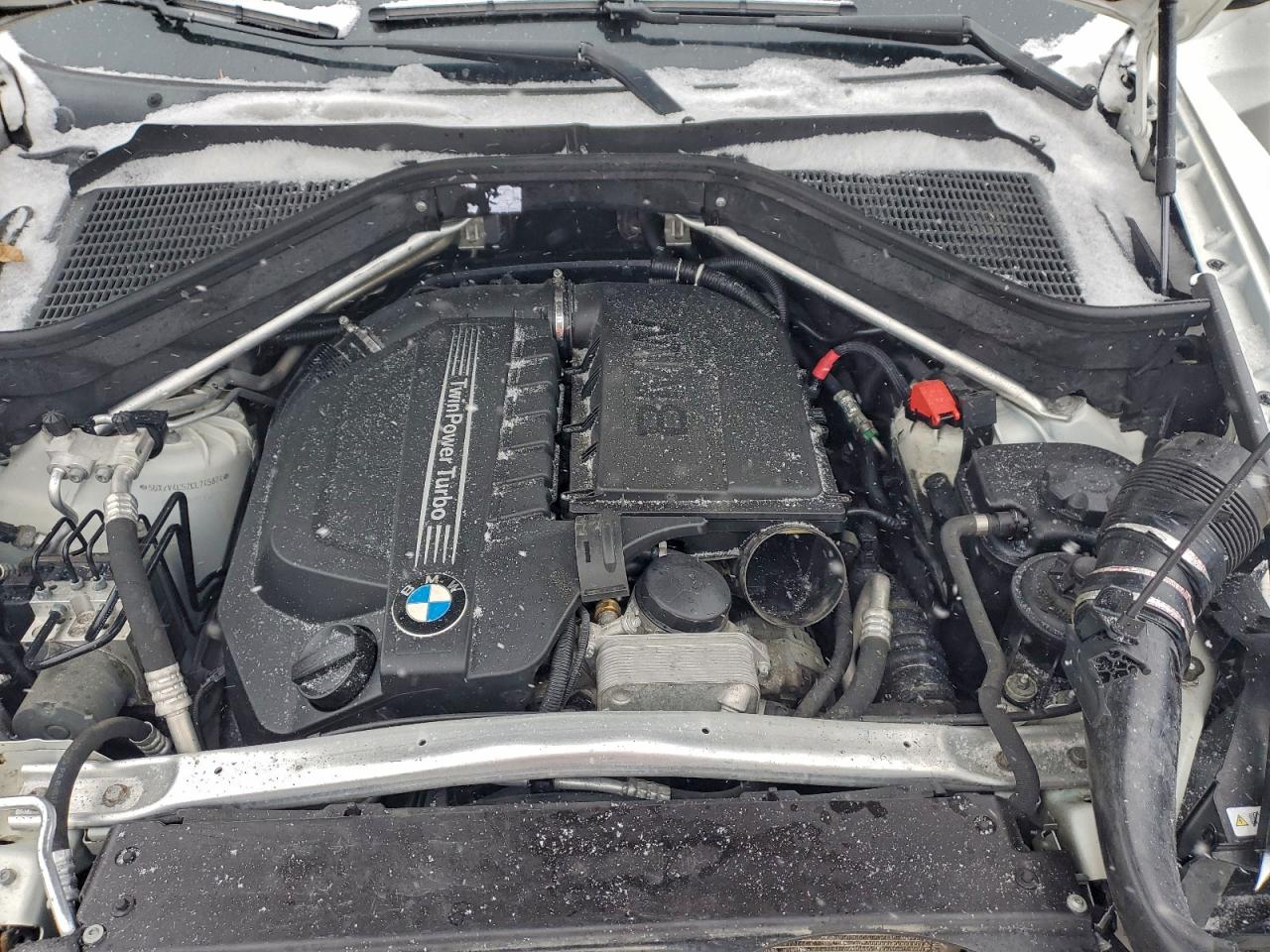 2012 BMW X5 XDRIVE35I photo 12