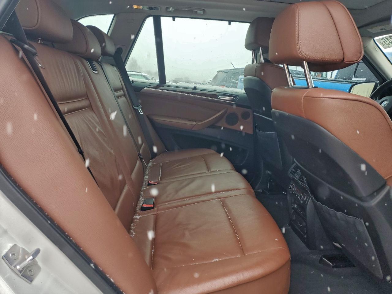 2012 BMW X5 XDRIVE35I photo 11