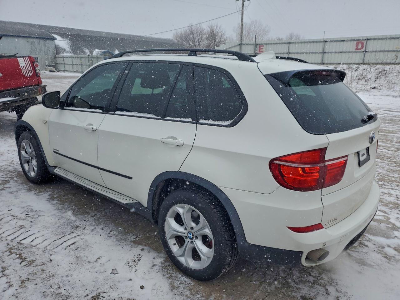 2012 BMW X5 XDRIVE35I photo 2
