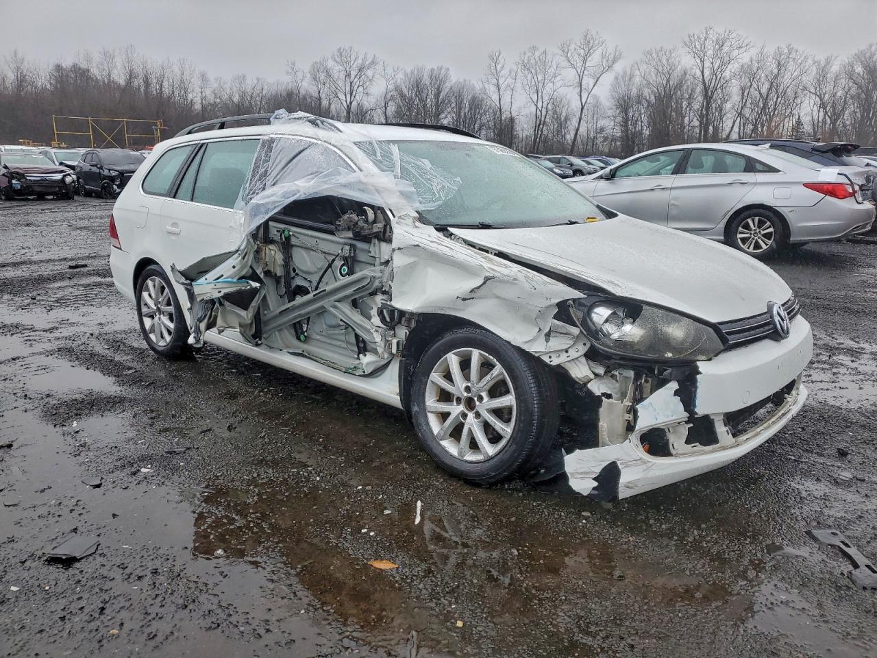 2014 VOLKSWAGEN JETTA S photo 4