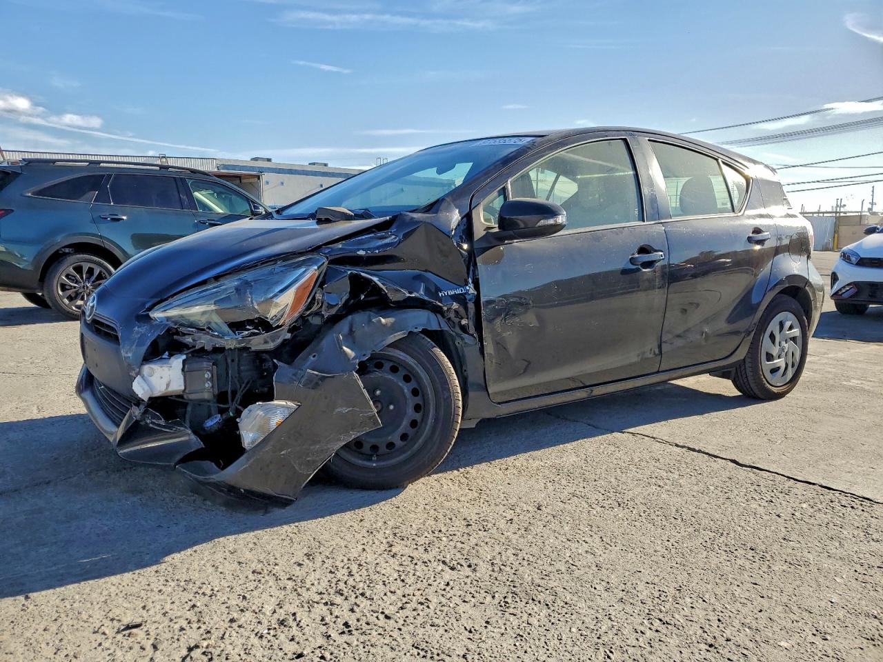 2016 TOYOTA PRIUS C