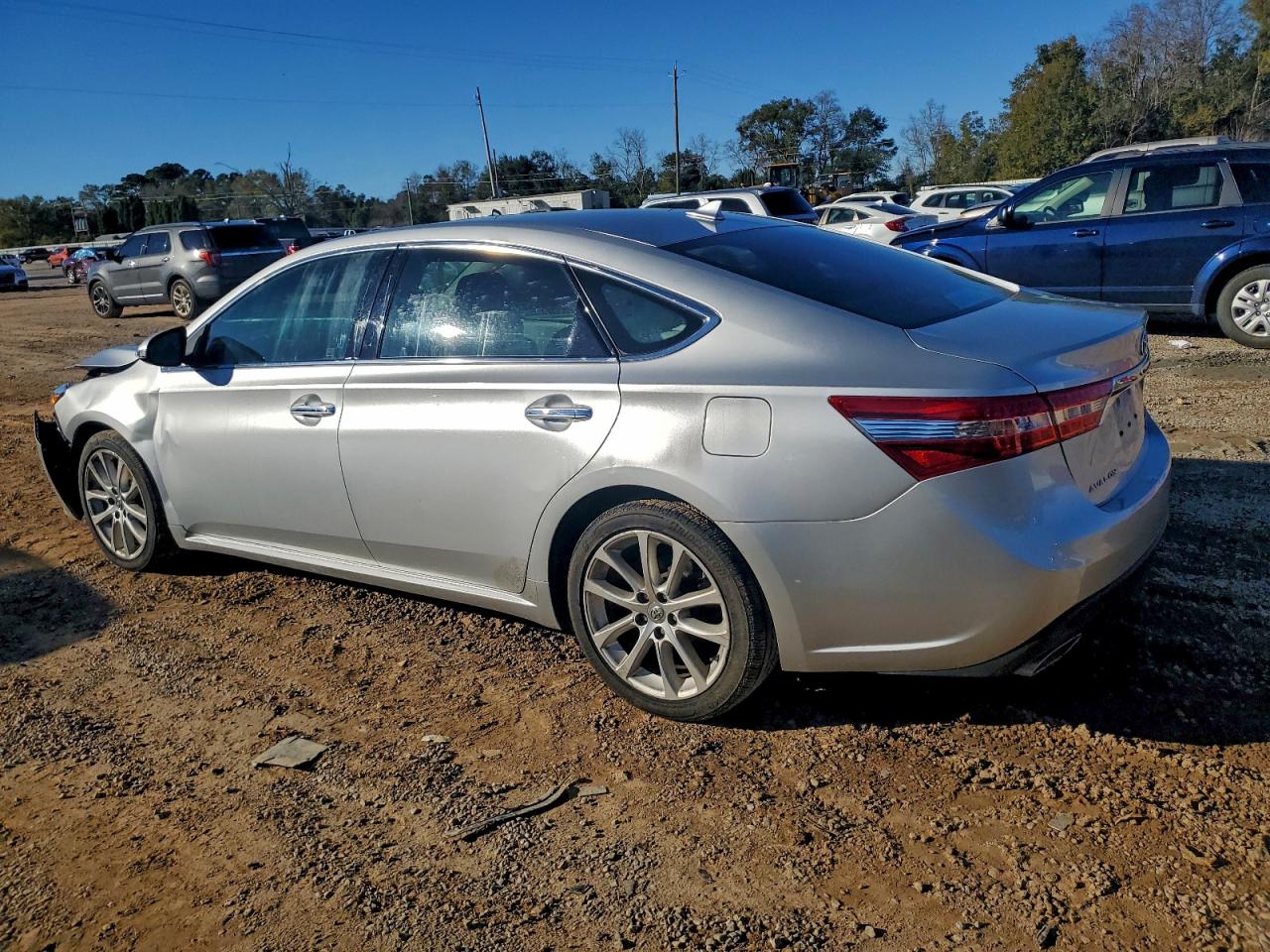 2013 TOYOTA AVALON BASE photo 2