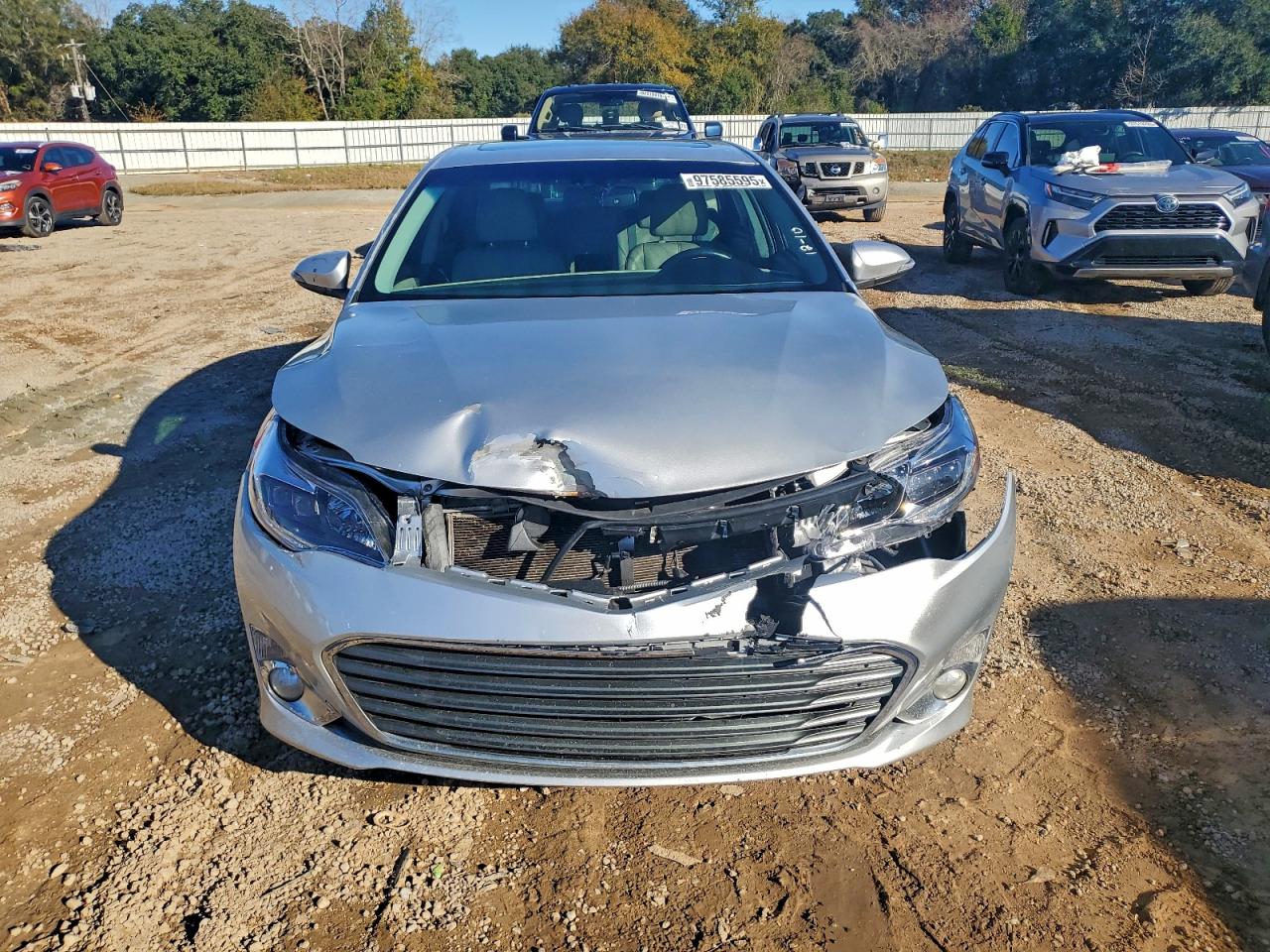 2013 TOYOTA AVALON BASE photo 5
