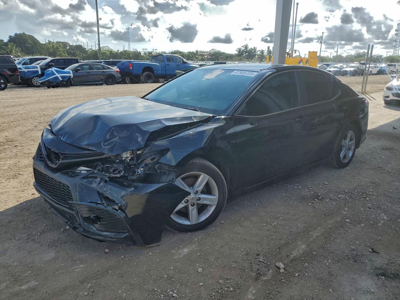 2024 TOYOTA CAMRY