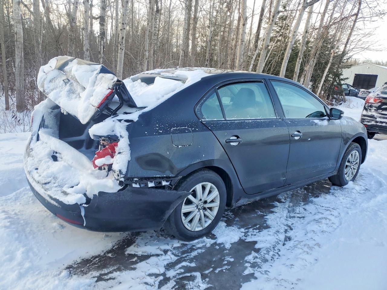 2012 VOLKSWAGEN JETTA photo 3