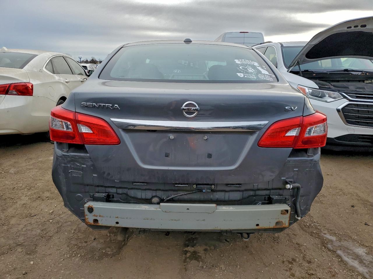 2019 NISSAN SENTRA S photo 6