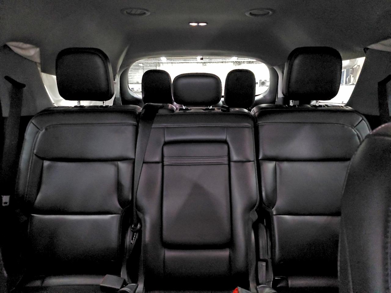 2023 FORD EXPLORER XLT photo 19