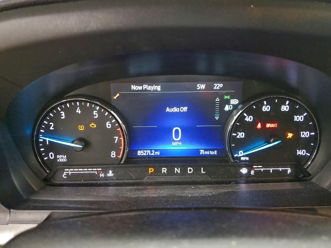 2023 FORD EXPLORER XLT photo 17