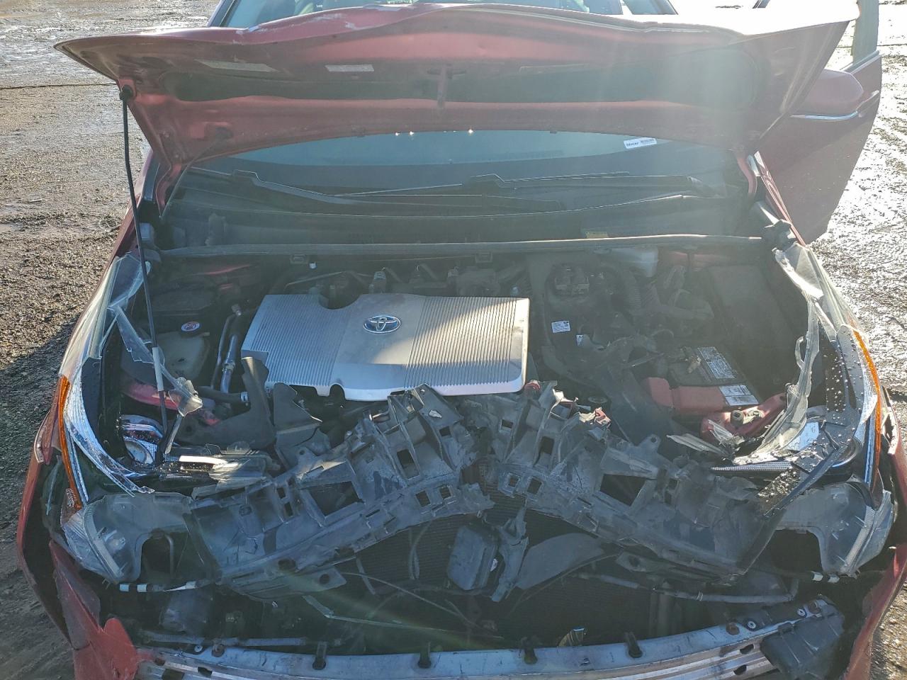 2018 TOYOTA PRIUS photo 11