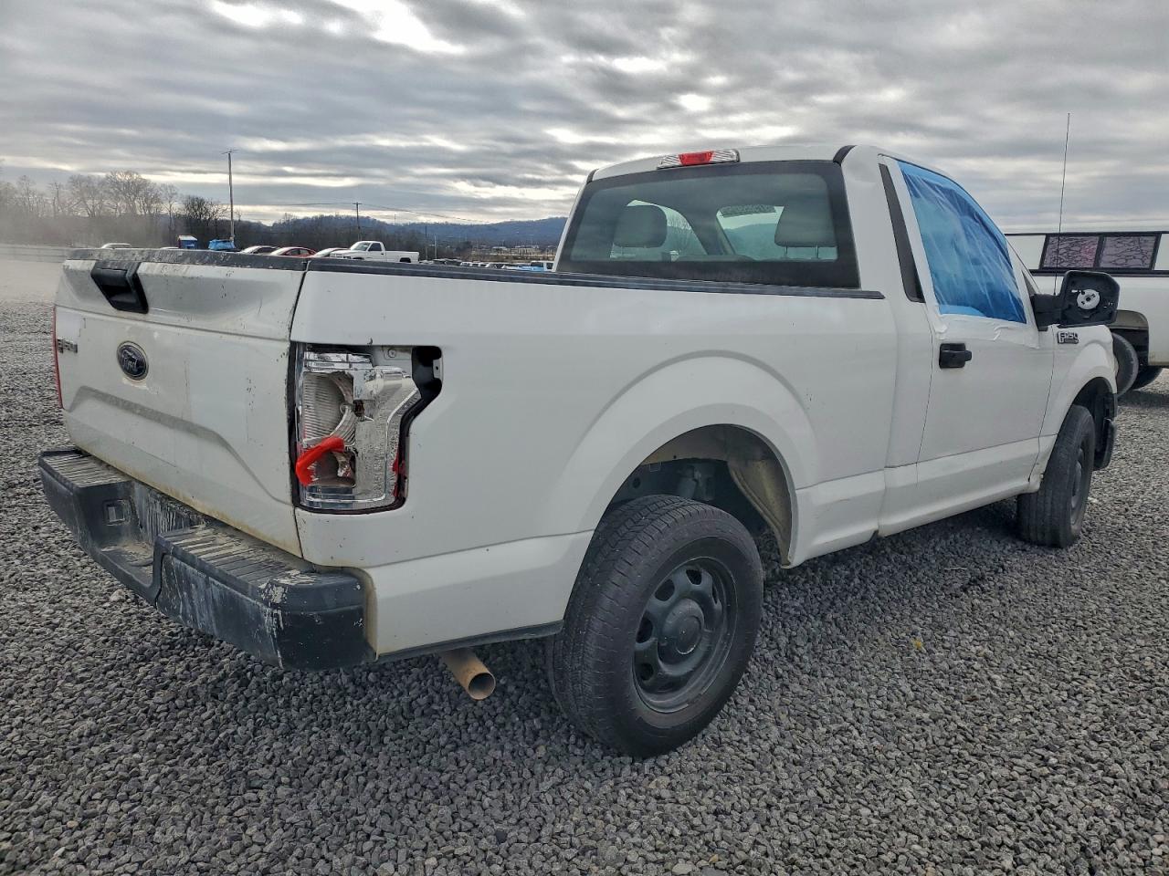 2017 FORD F150 photo 5