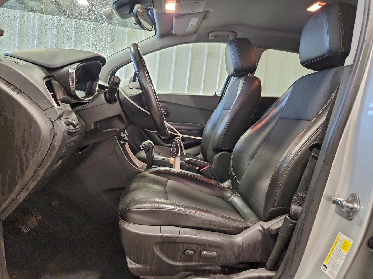 2022 CHEVROLET TRAX 1LT photo 7