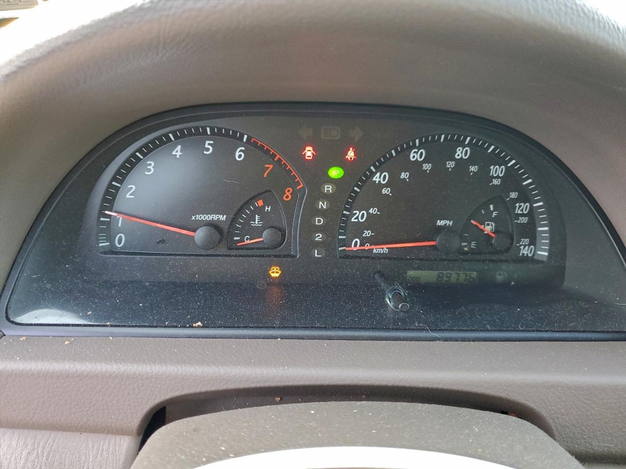 2002 TOYOTA CAMRY LE photo 25