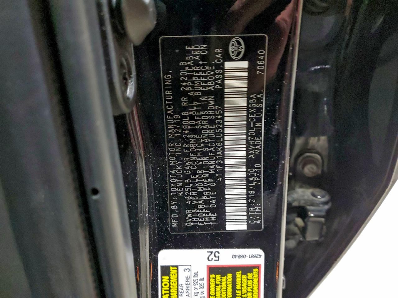 2020 TOYOTA CAMRY XLE photo 25