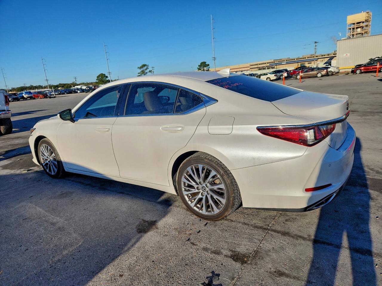 2020 LEXUS ES 350 photo 2