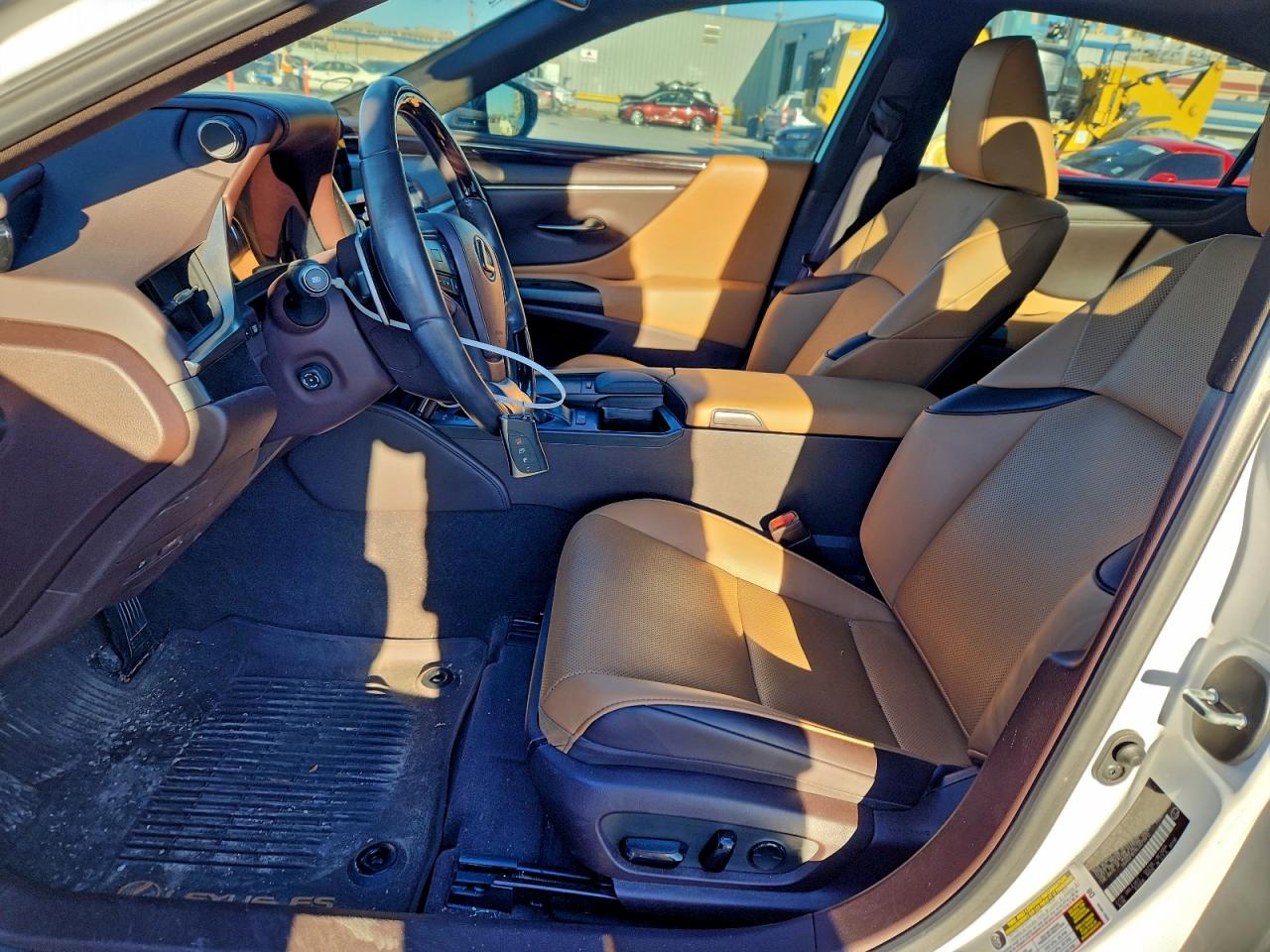 2020 LEXUS ES 350 photo 7