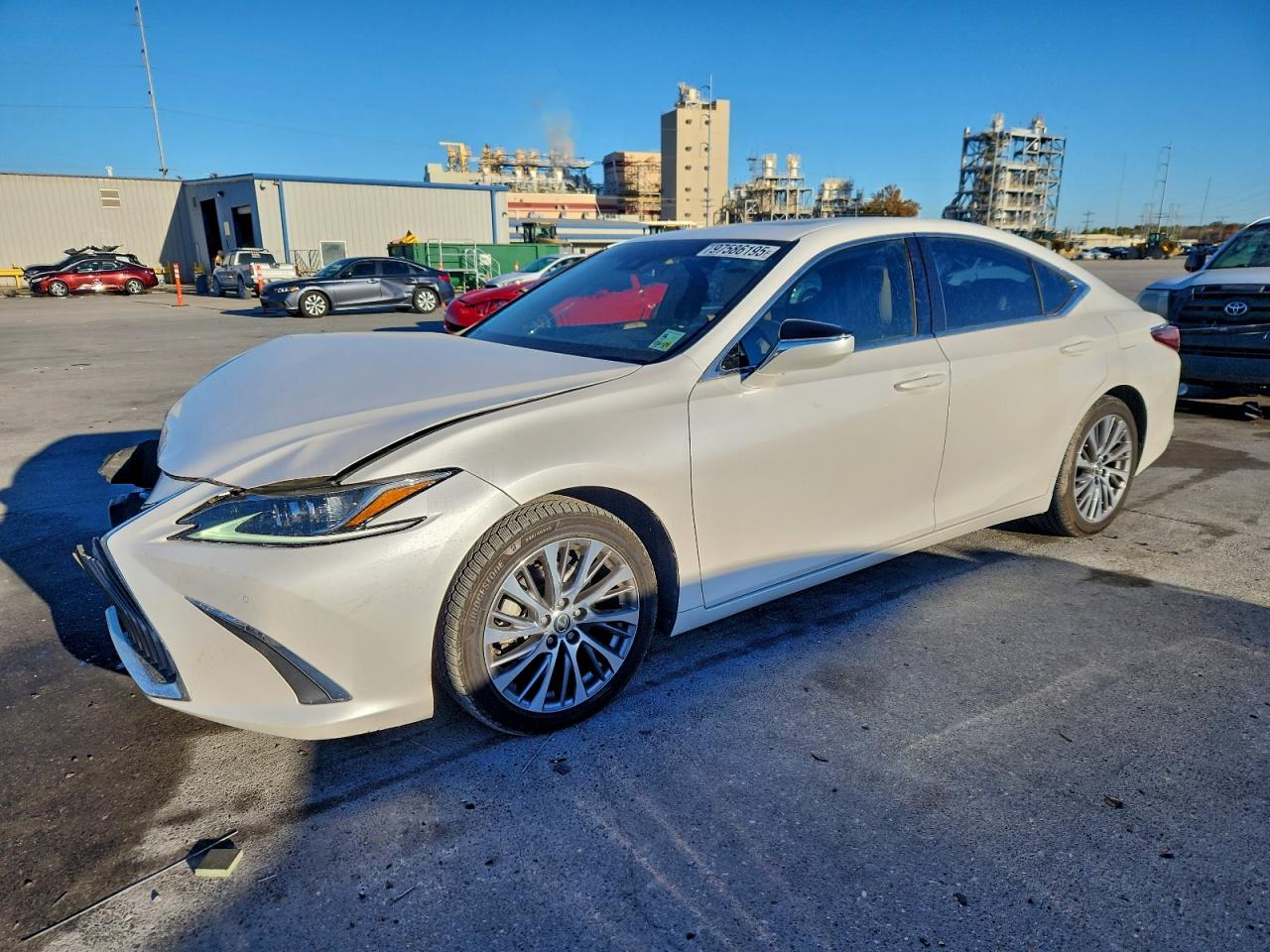 2020 LEXUS ES