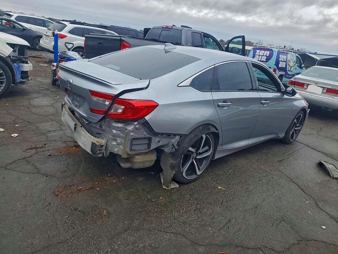 2020 HONDA ACCORD SPORT photo 6
