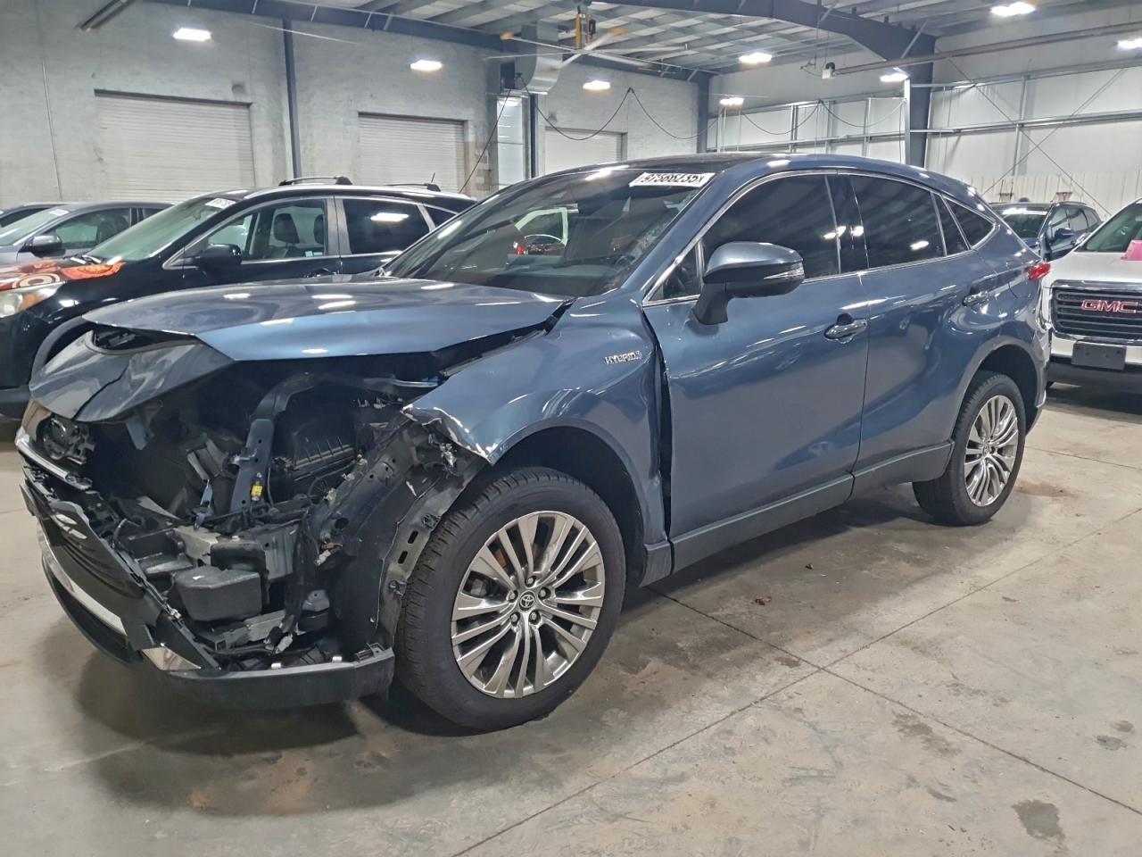 2021 TOYOTA VENZA