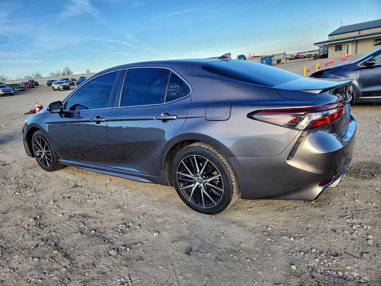2023 TOYOTA CAMRY SE NIGHT SHADE photo 3