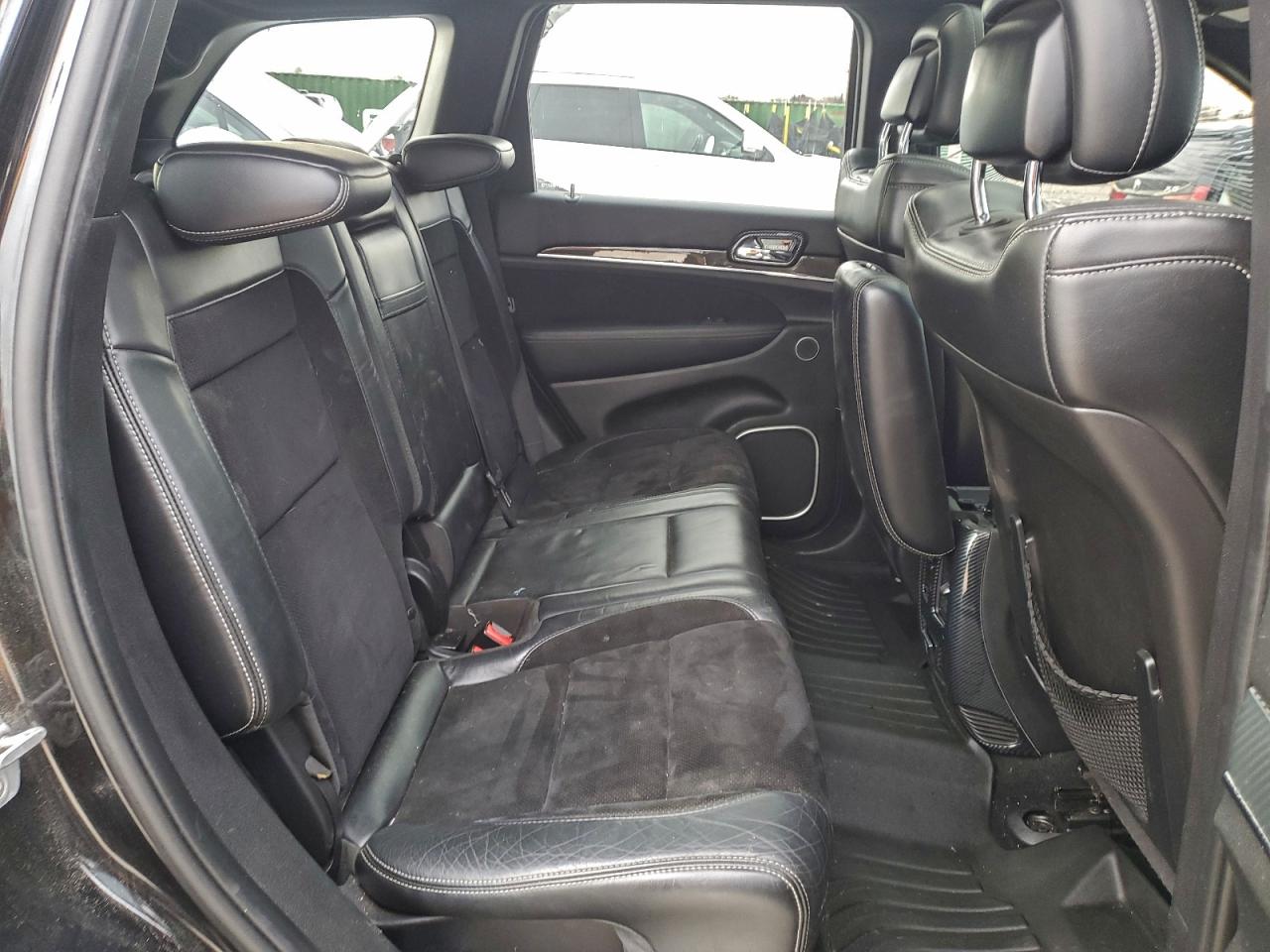 2014 JEEP GRAND CHEROKEE SRT-8 photo 11