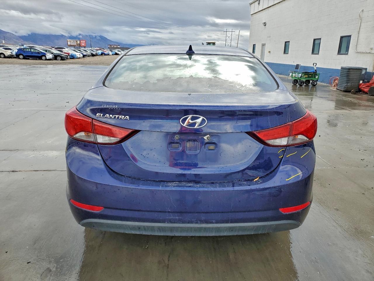 2014 HYUNDAI ELANTRA SE photo 6