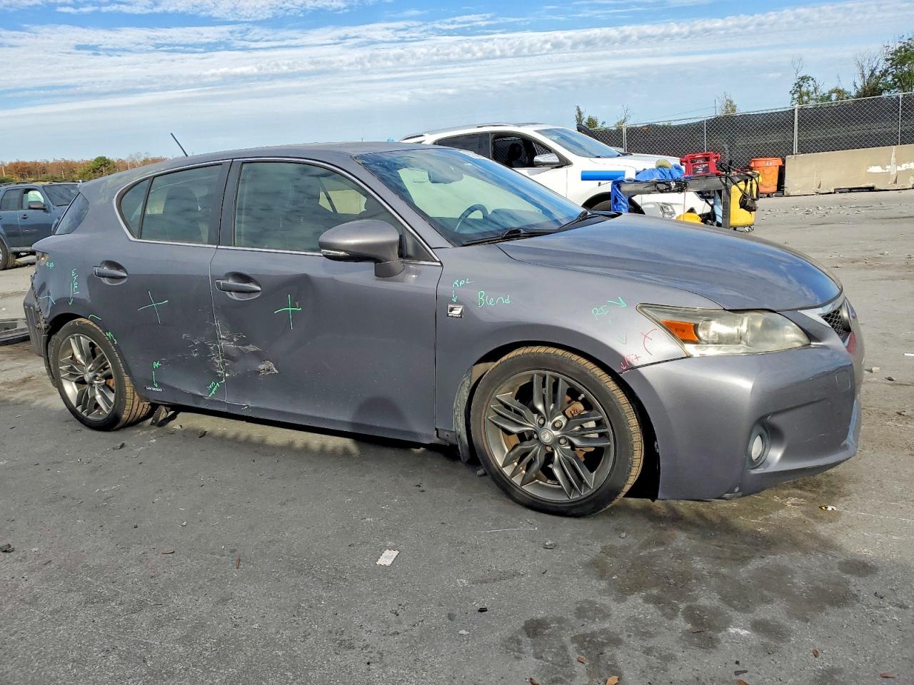 2012 LEXUS CT 200 photo 4