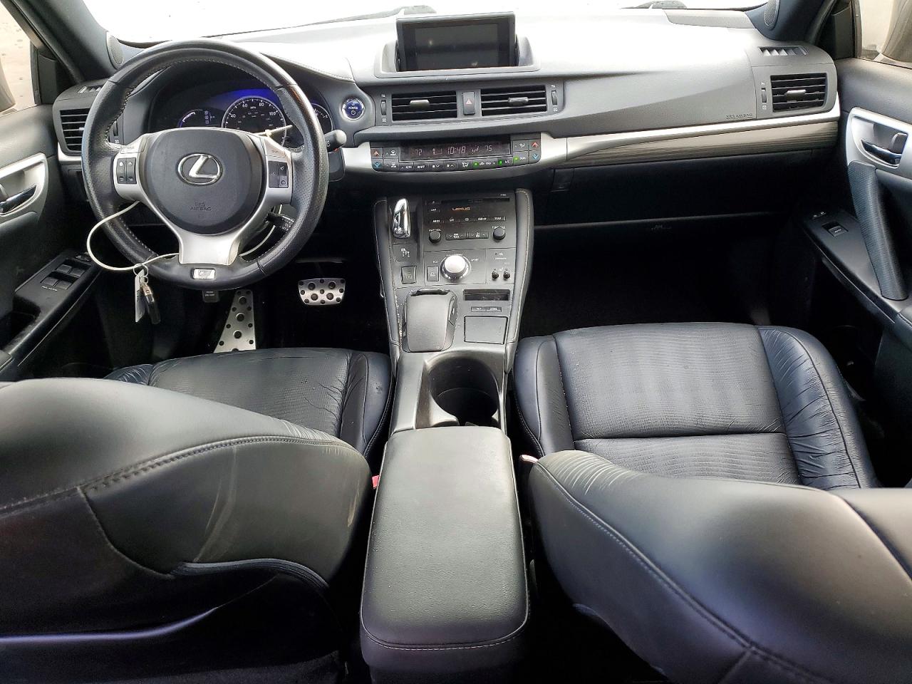 2012 LEXUS CT 200 photo 8