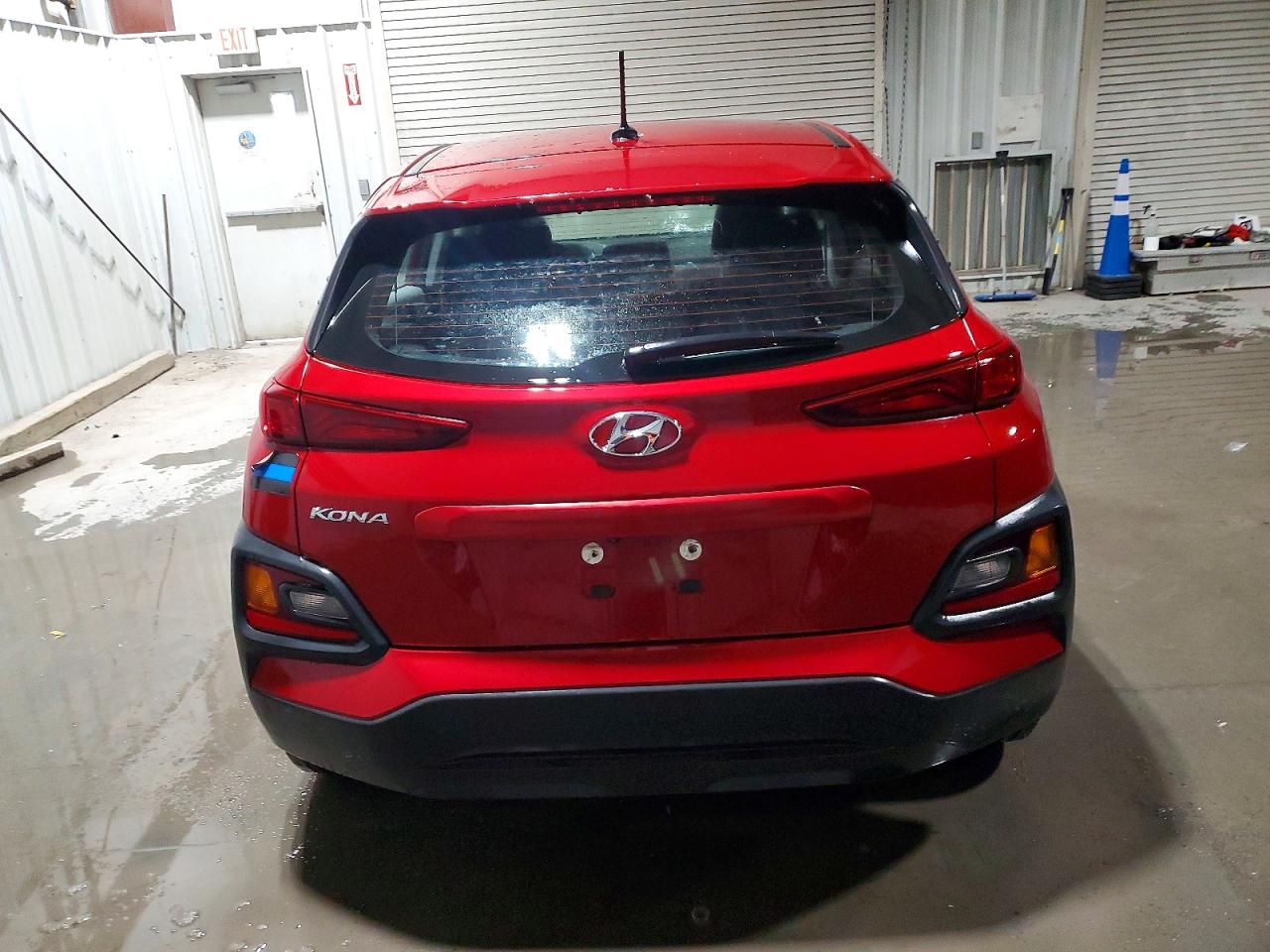 2020 HYUNDAI KONA SE photo 6