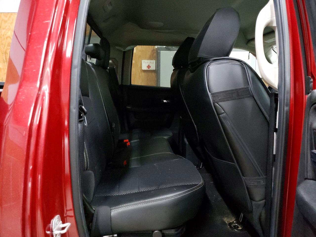 2013 RAM 1500 SPORT photo 19