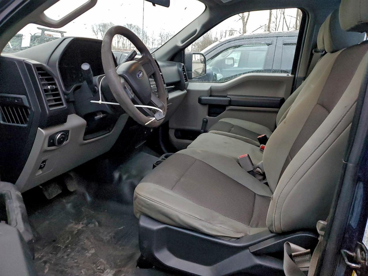 2017 FORD F150 photo 7