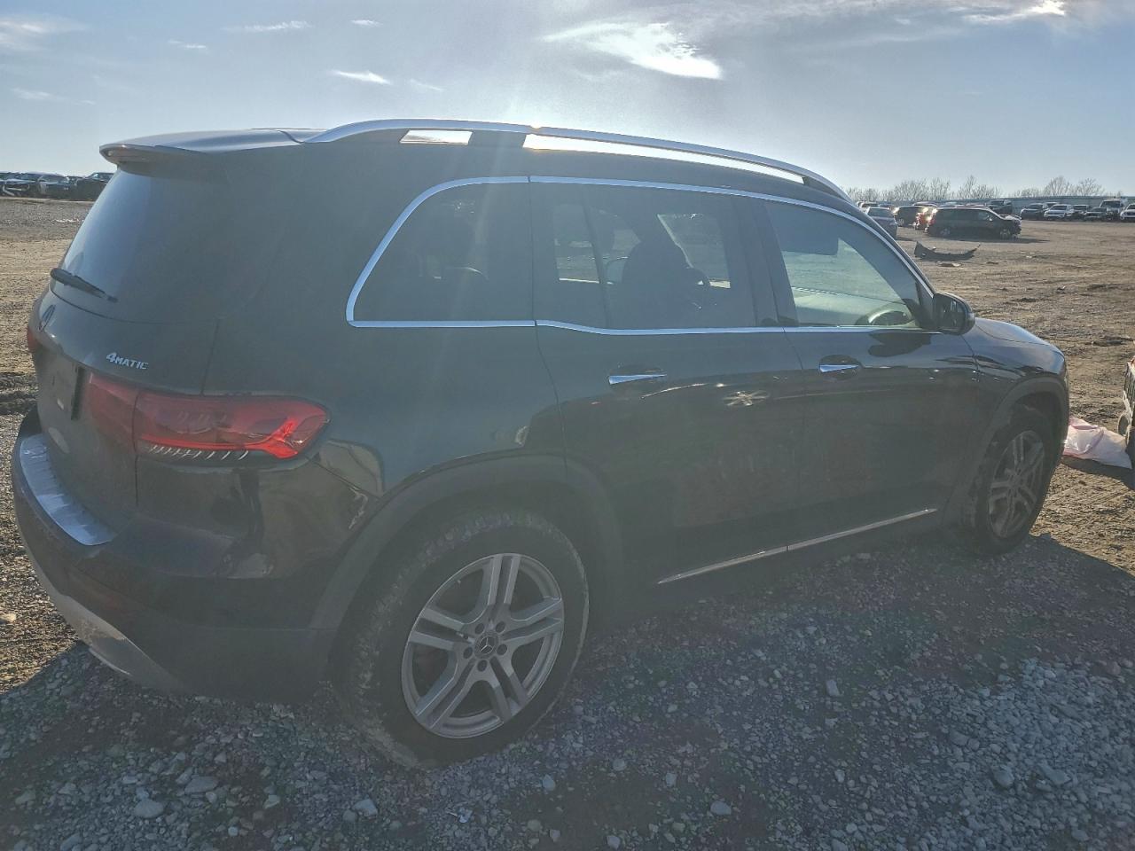 2021 MERCEDES-BENZ GLB 250 4MATIC photo 3