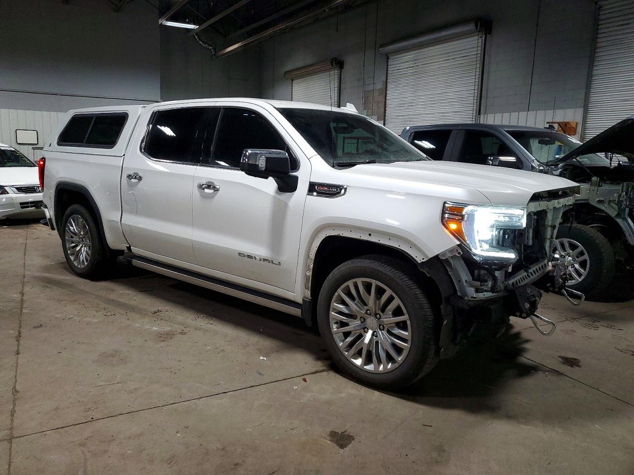 2019 GMC SIERRA K1500 DENALI photo 4