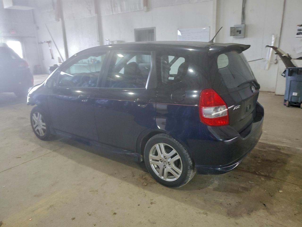 2008 HONDA FIT photo 2