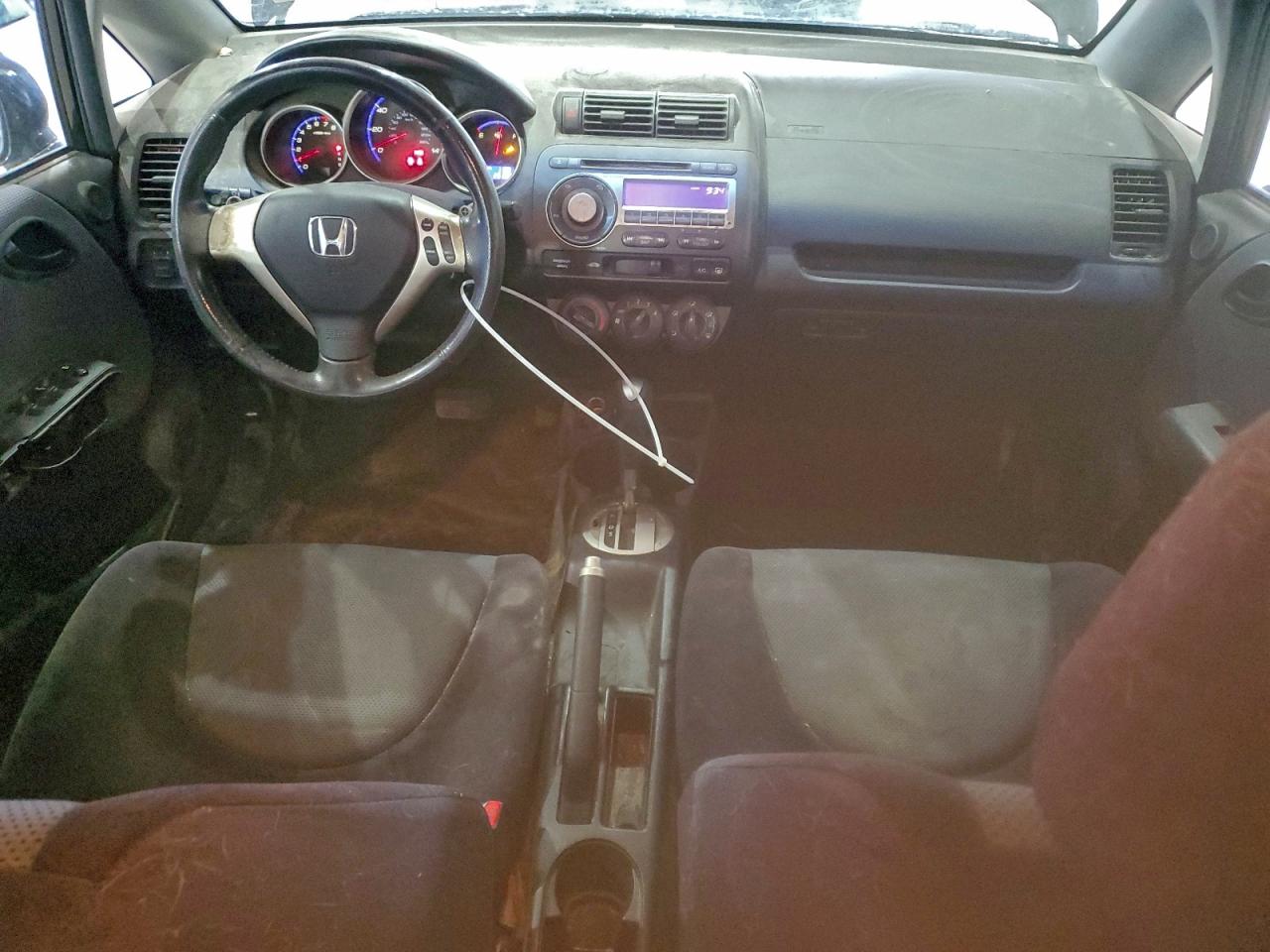 2008 HONDA FIT photo 8