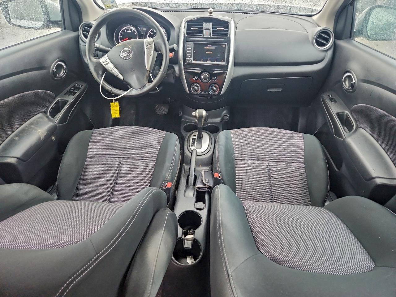 2019 NISSAN VERSA S photo 15